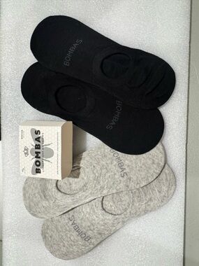 Bombas Women’s No-Show Sock 4-Pack – Black & Gray
